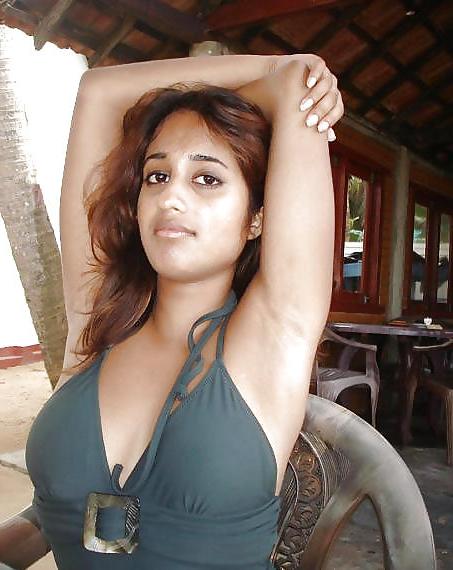 25P SEXY DESI INDIAN PAKI BABES 1