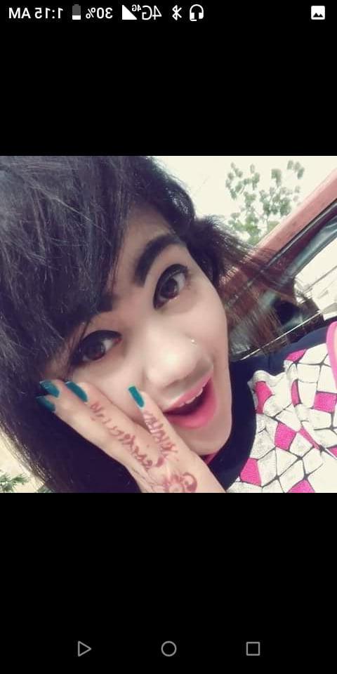 22P Indian Girl 05