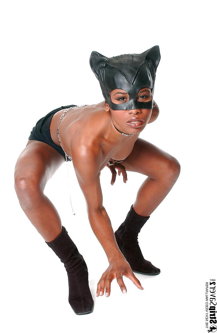 12P Ebony Catwoman