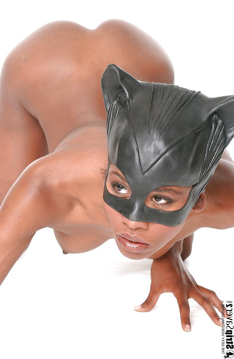 12P Ebony Catwoman