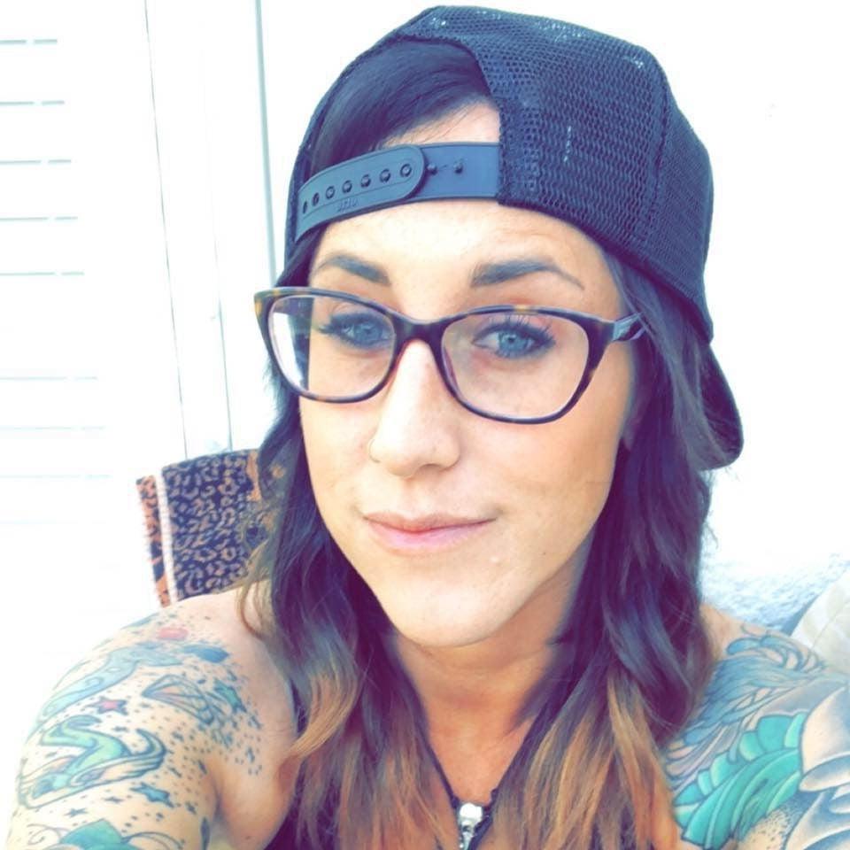 8P Cucks wife 2