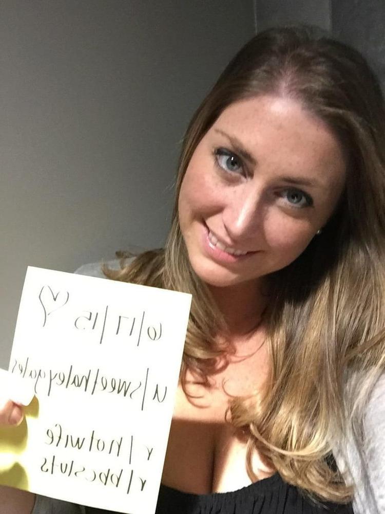 25P Exposed - Slut Haley (HungHot25)
