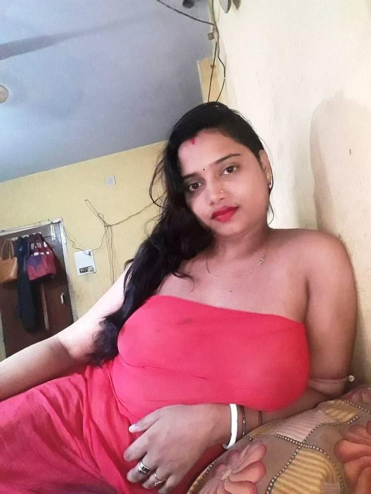 25P indian aunty 24