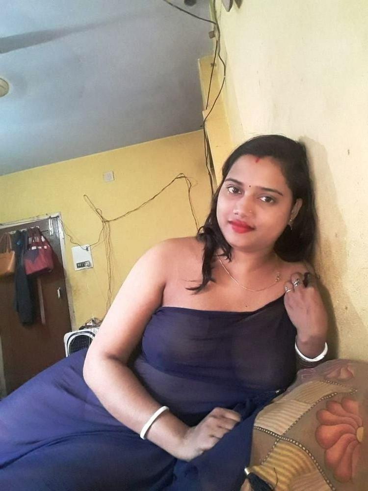 25P indian aunty 24