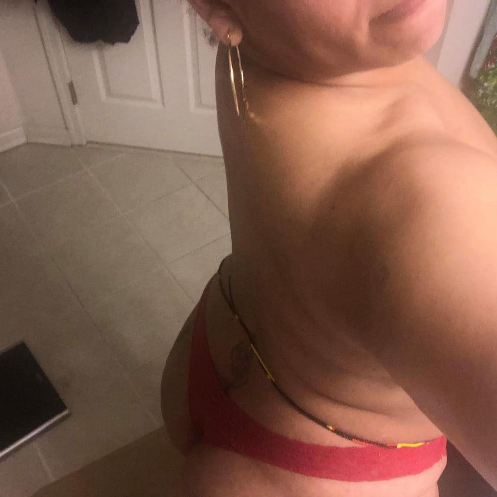 8P BBW Ebony Granny Late 50s