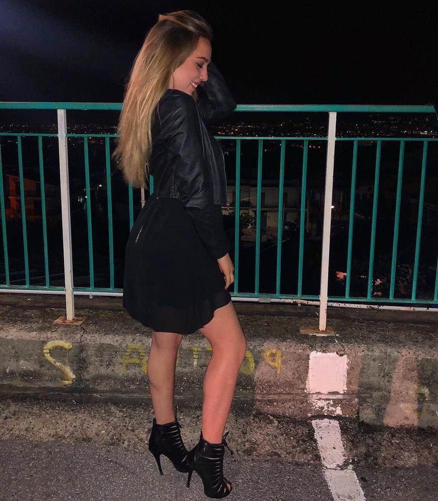25P Slut pantyhoseamateur1