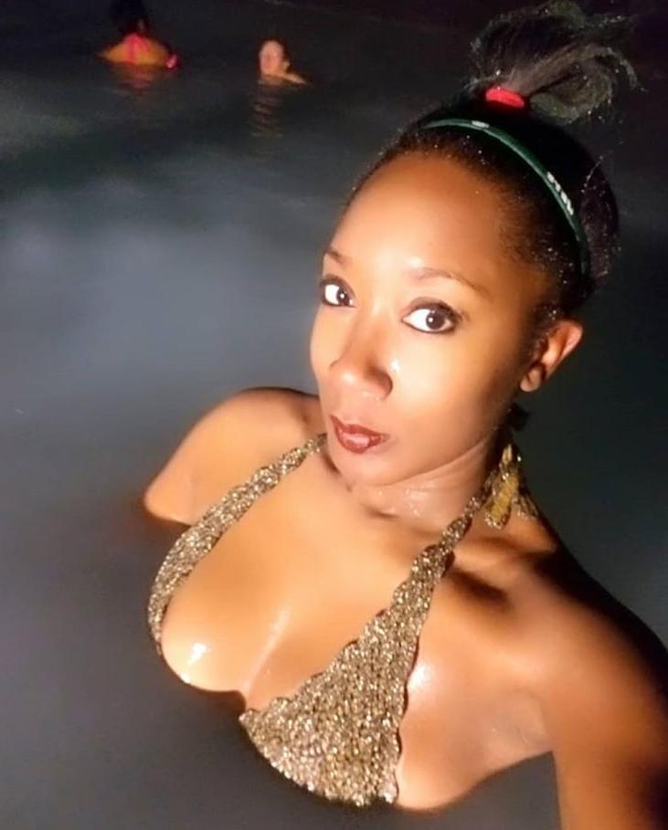 23P 45 yr Chocolate Milf Tasha