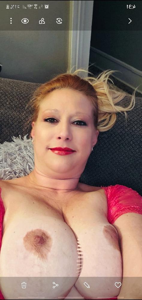 8P My sexy wife