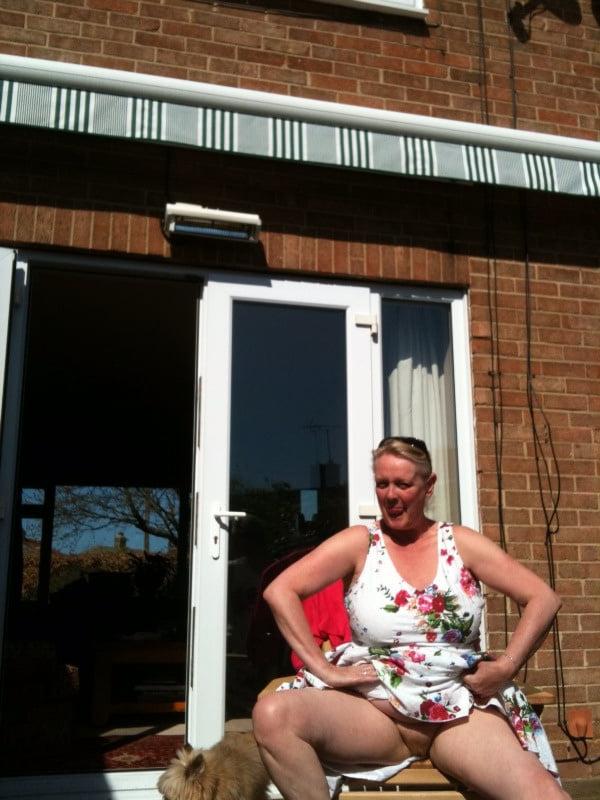 25P 2. Mature English wife poses for hubby