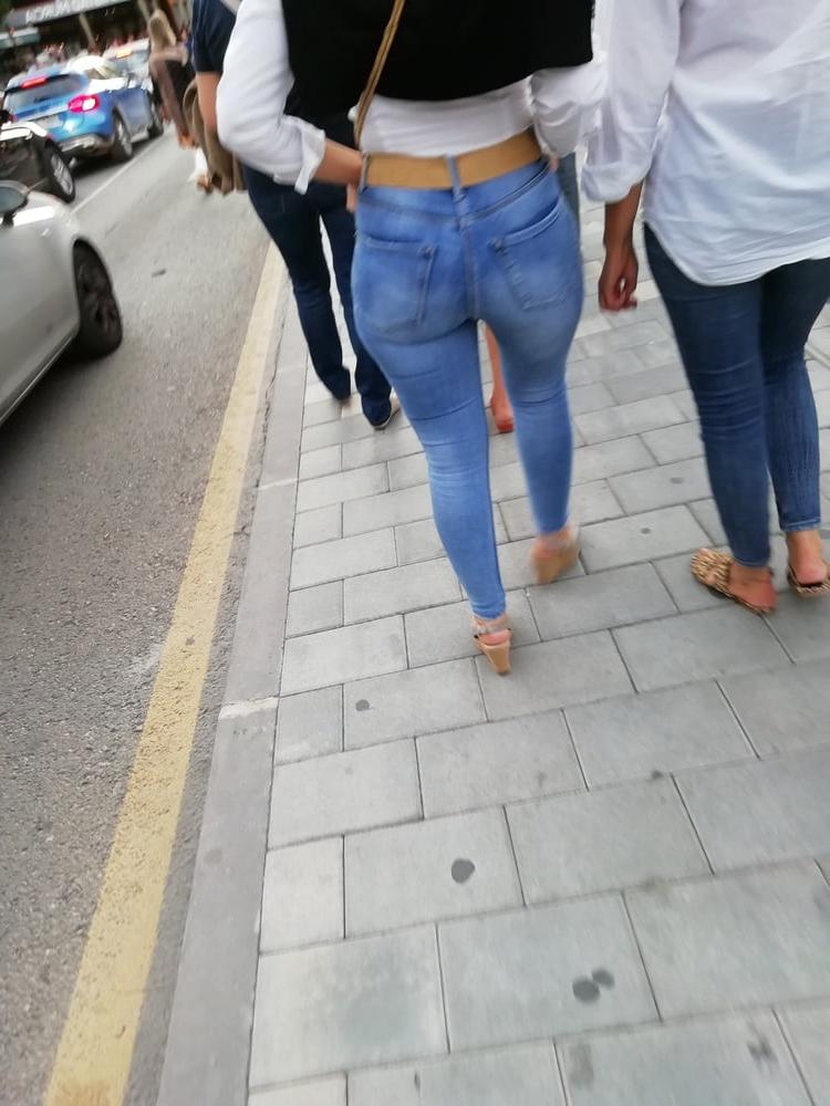 20P Big Ass Gallery 20