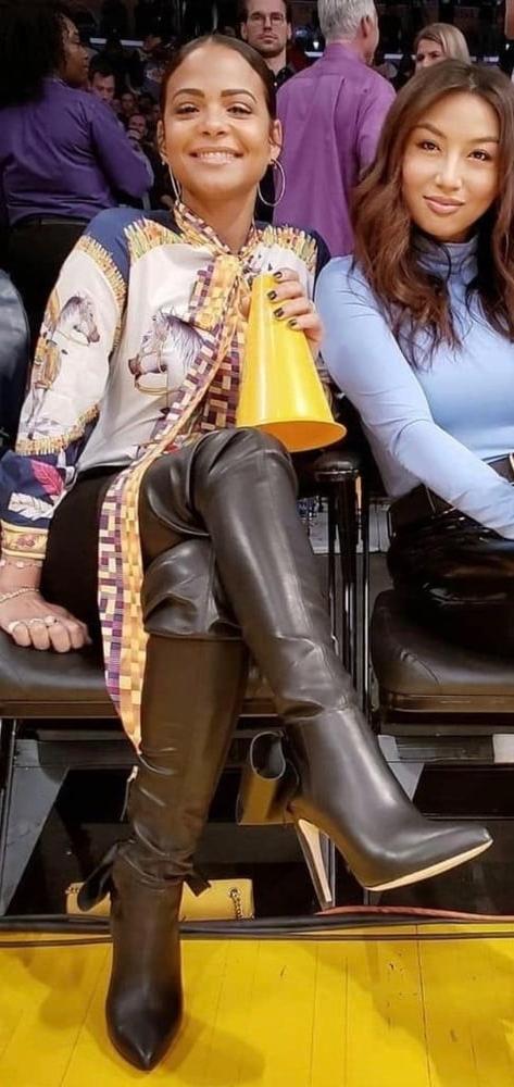 25P Milfs &amp; Gilfs wearing boots no.75