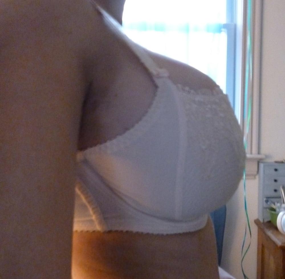 25P My Busty Wife