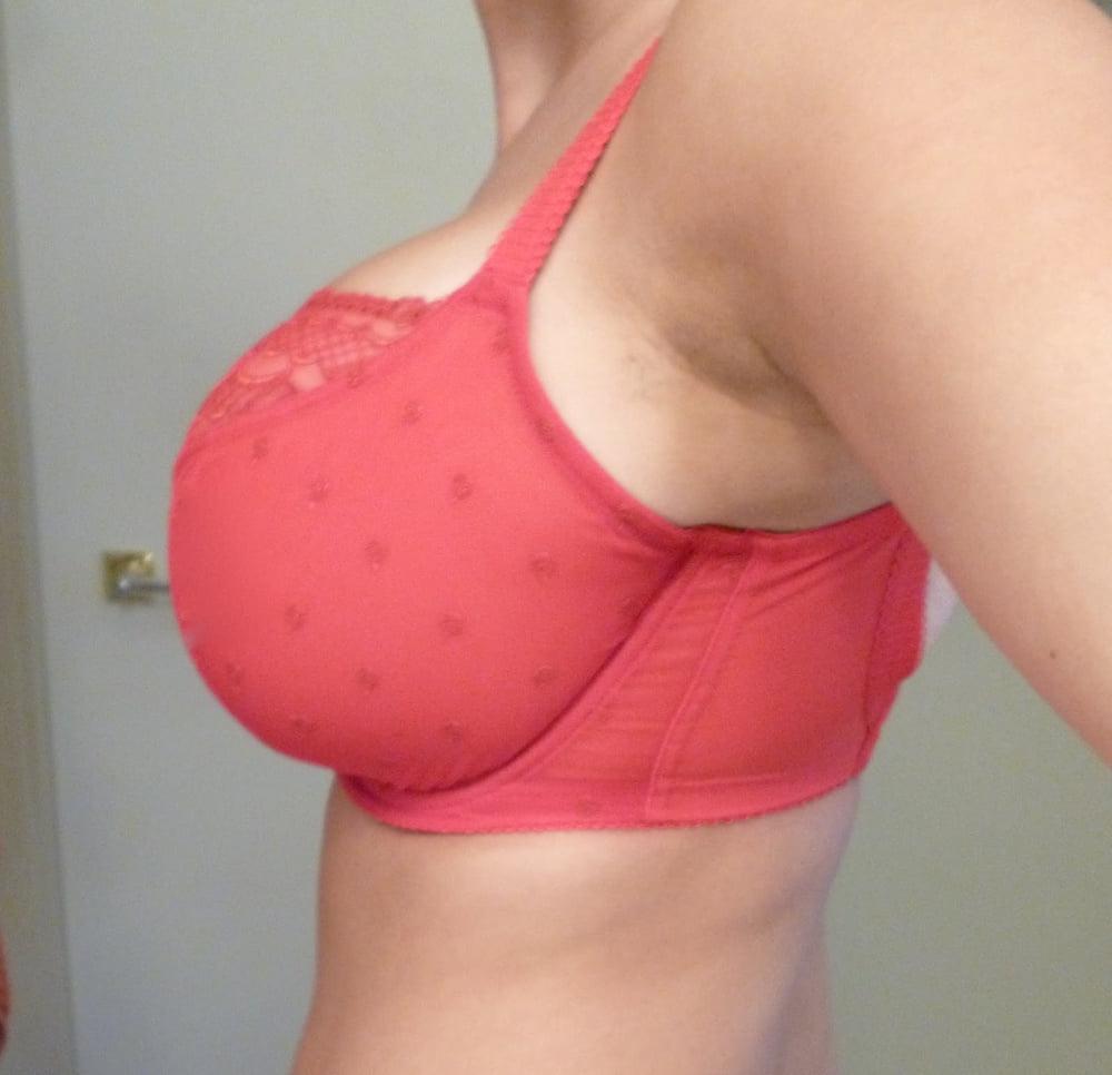 25P My Busty Wife
