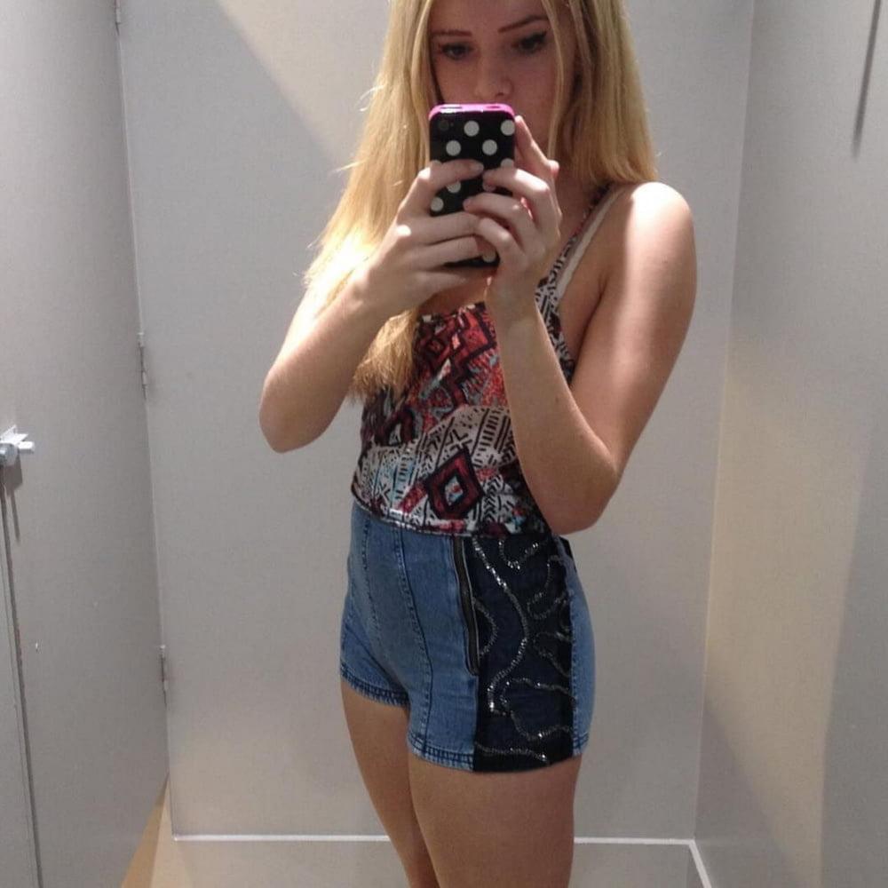 25P Paige 19 UK slut