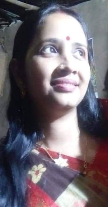 25P INDIAN AUNTY