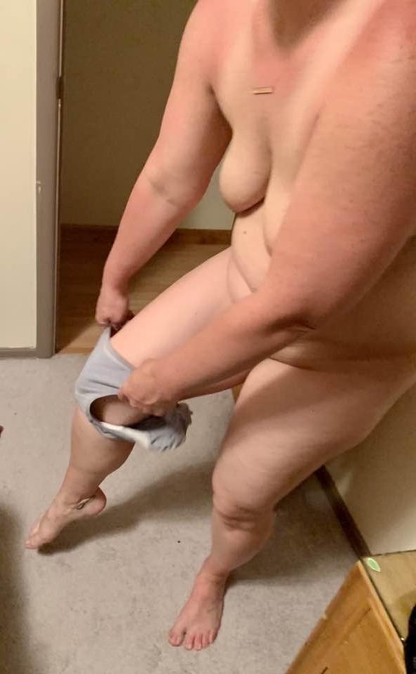 15P Hot 39 yo American slut wife