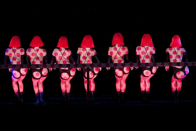 25P Queens of Crazy