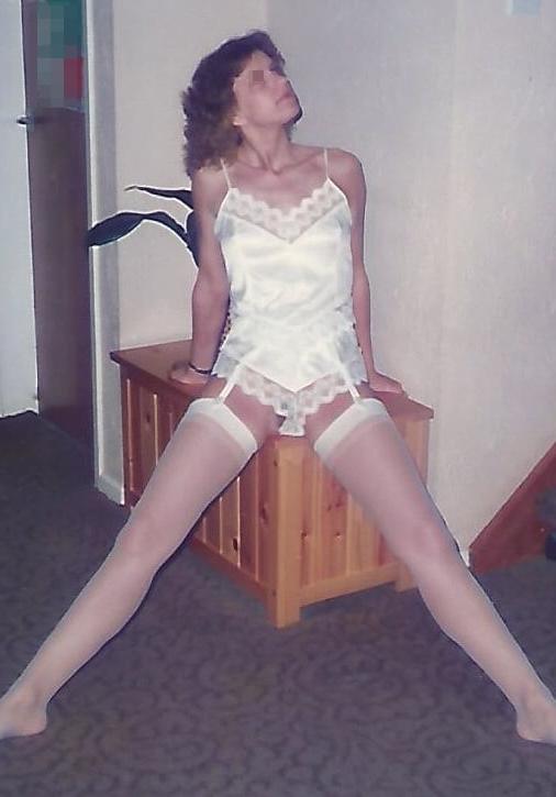 18P Younger wife circa 1986