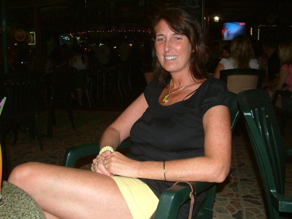 16P sexy slut