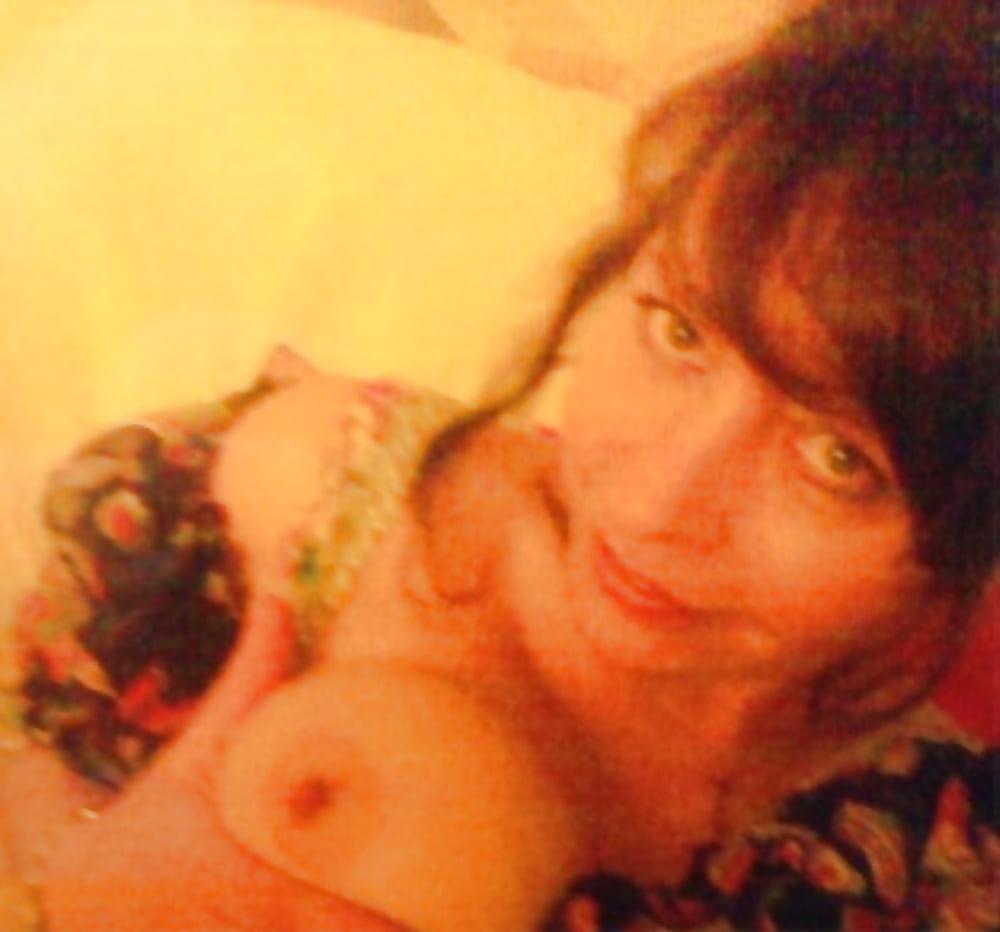 10P Jimmy's wife
