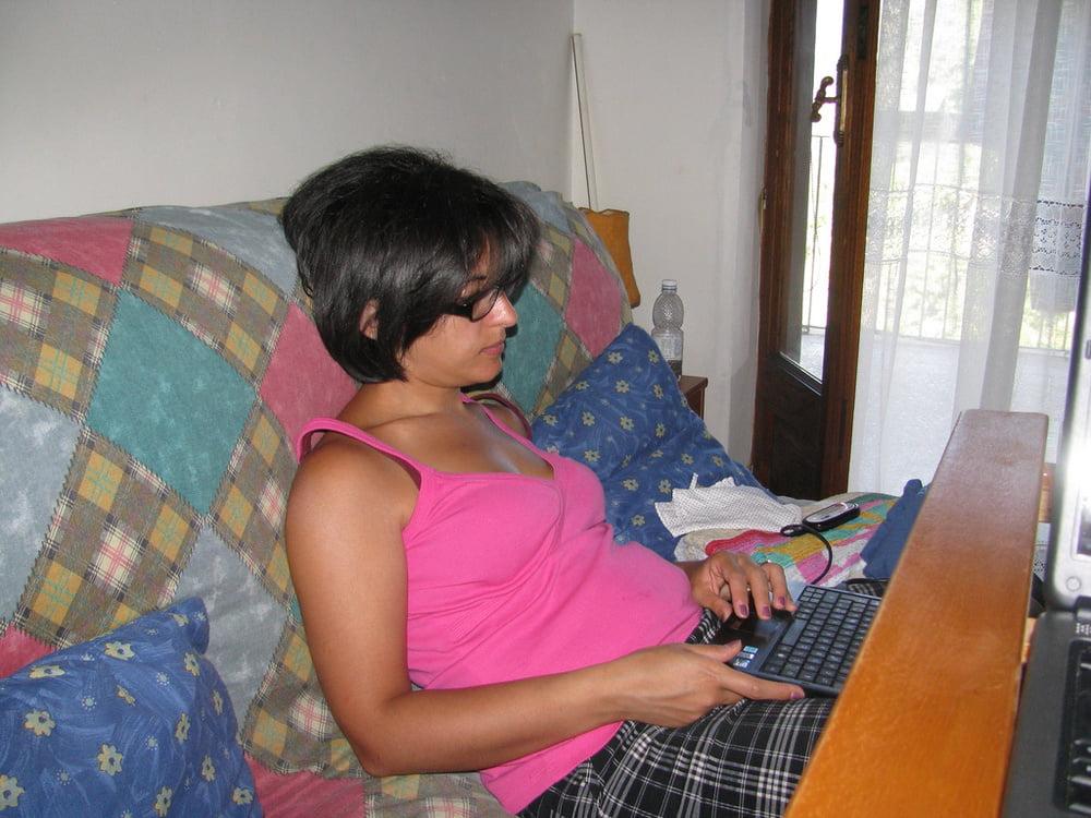25P 2. Italian wife exposed