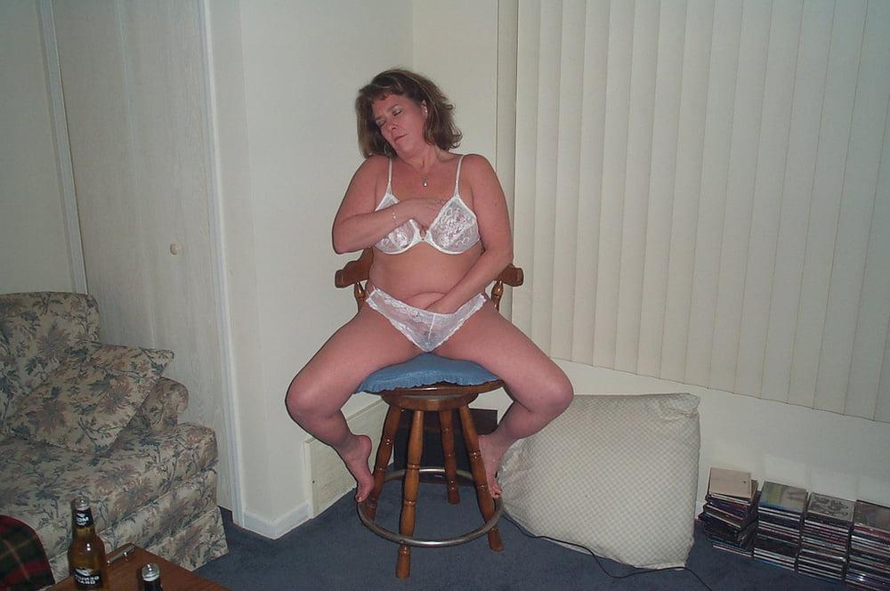 25P 1. Colorado wife exposed