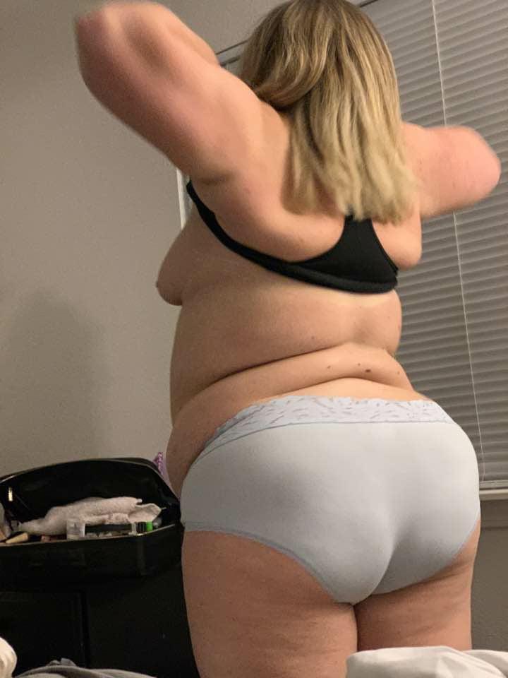 25P Slut wife Kelly of Dahlonega,  Georgia