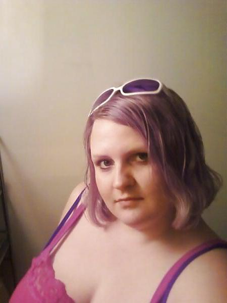 15P Busty CowGirl From SmutDates.com