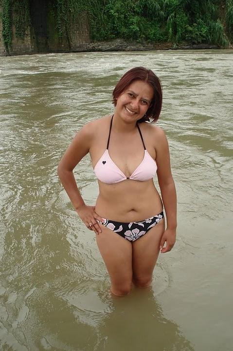 25P 1. Mexican wife exposed by hubby