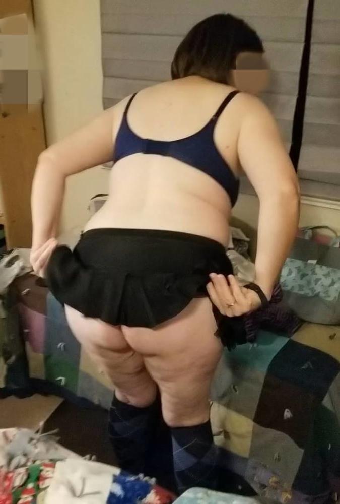 25P My Sexy Mormon Wife's Big Ass