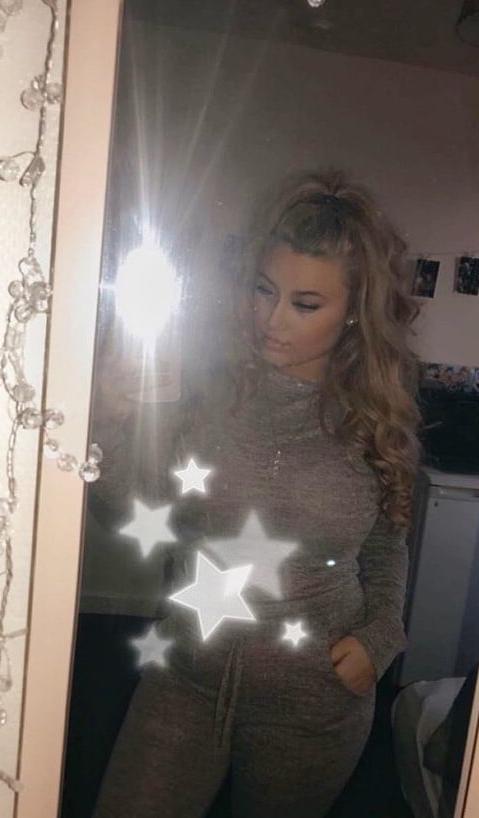 9P Elise Adams reposted Birmingham slut exposed
