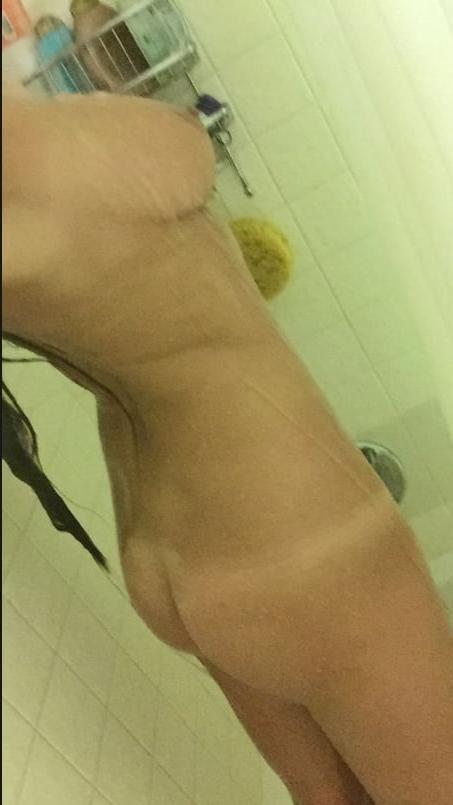 25P Hot Slut