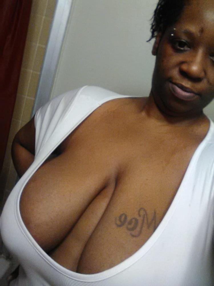 9P TopHeavyTuesday56