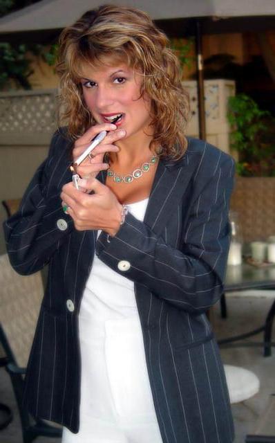 25P The Smoking MILF Collection Vol 58