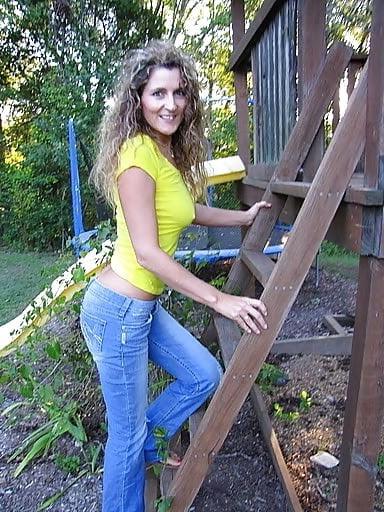 25P Curly Blonde Slut 31