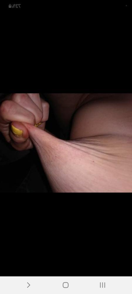 8P Kik slut shyone113