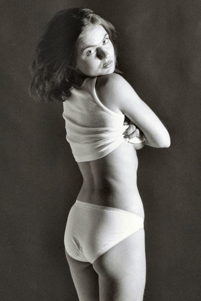 11P Geri Halliwell - 1996 Photoshoot