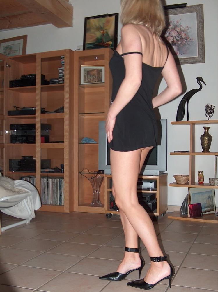 20P French Milf Wife Exposed #3