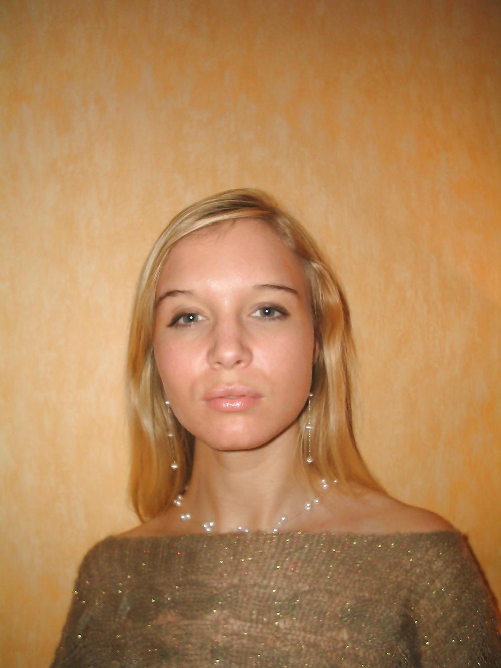 25P HOT GERMAN GIRLFRIEND