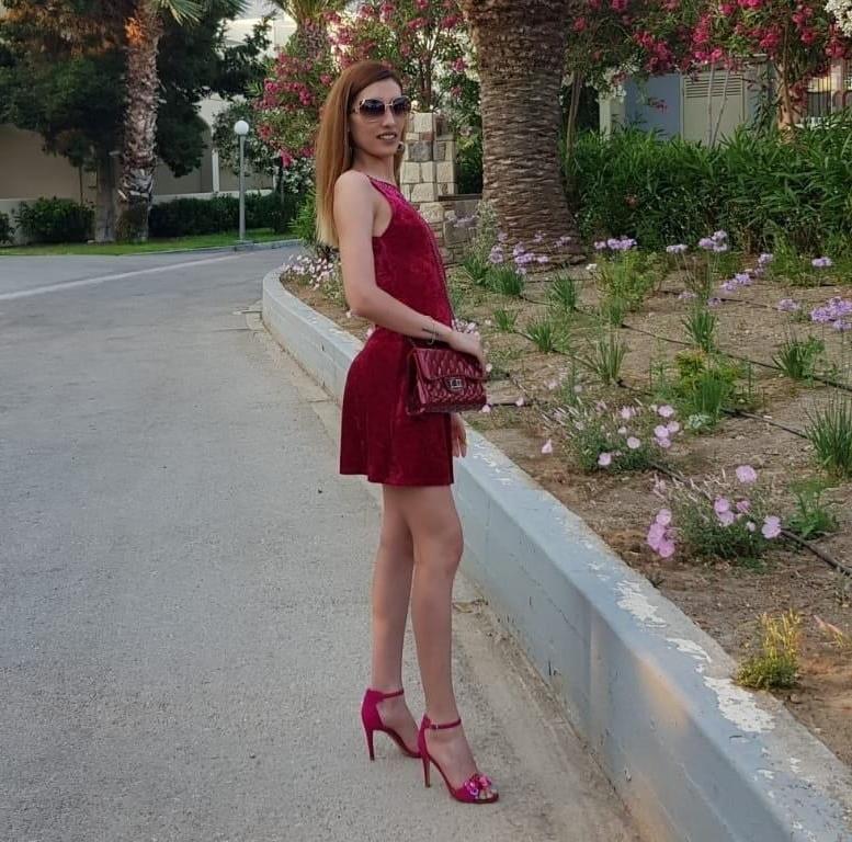 25P Facebook slut