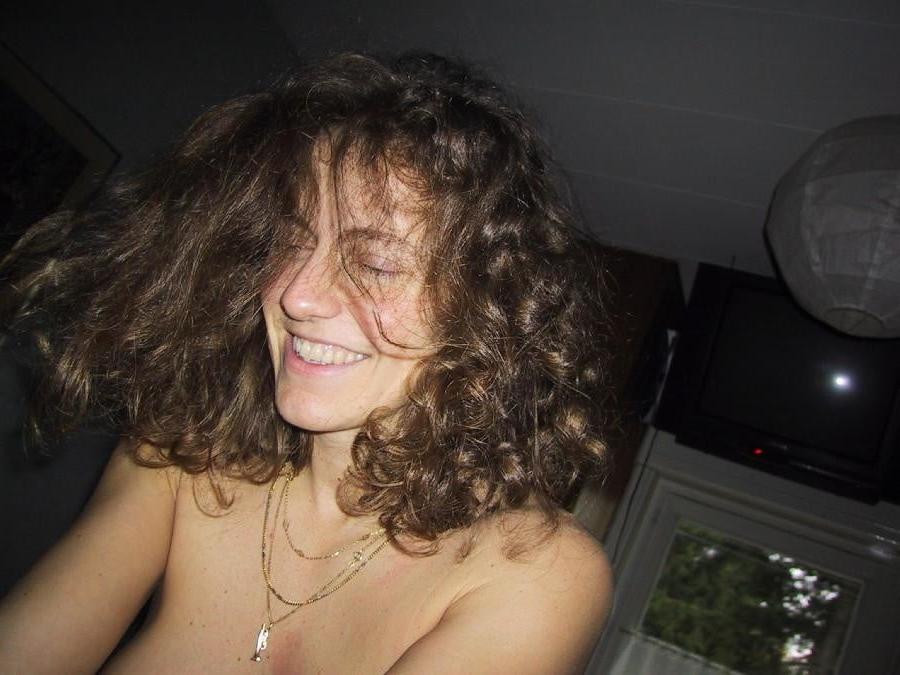 25P German slut