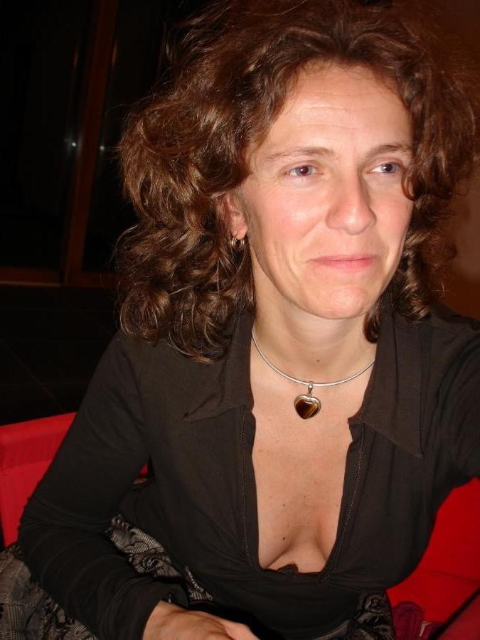 25P German slut