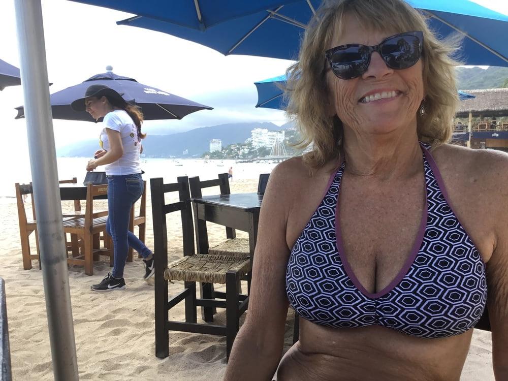 9P Friends Wife