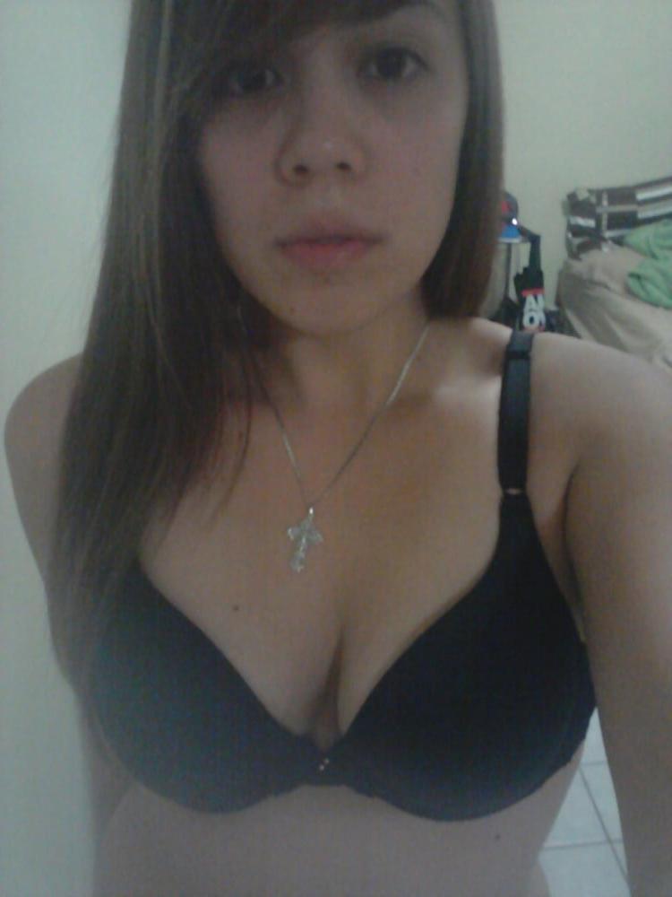 25P Asian slut
