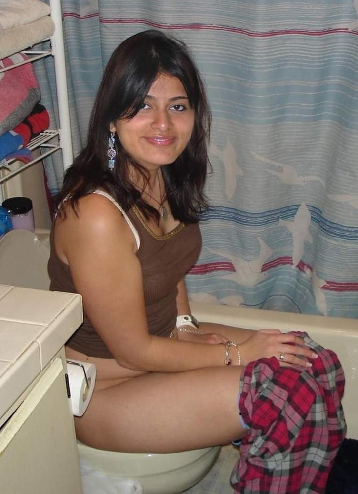 25P Caught Peeing Exposed and Humiliated 5