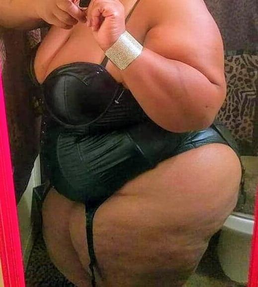 10P Atl BBW mother's day ass drop!