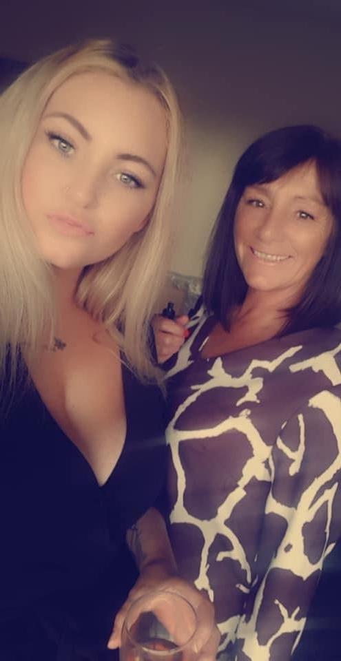 25P Slut central 25