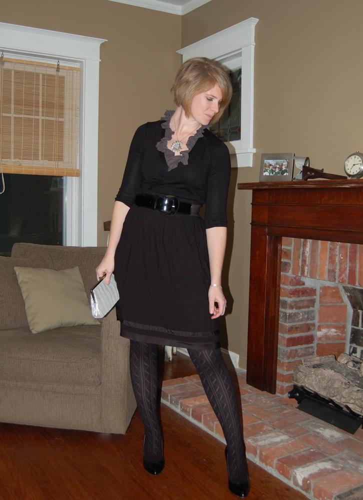 25P USA Fashionista Wife in Tights 02