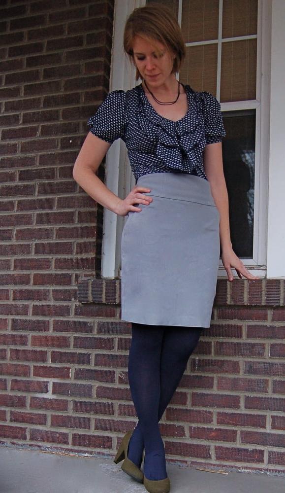 25P USA Fashionista Wife in Tights 02