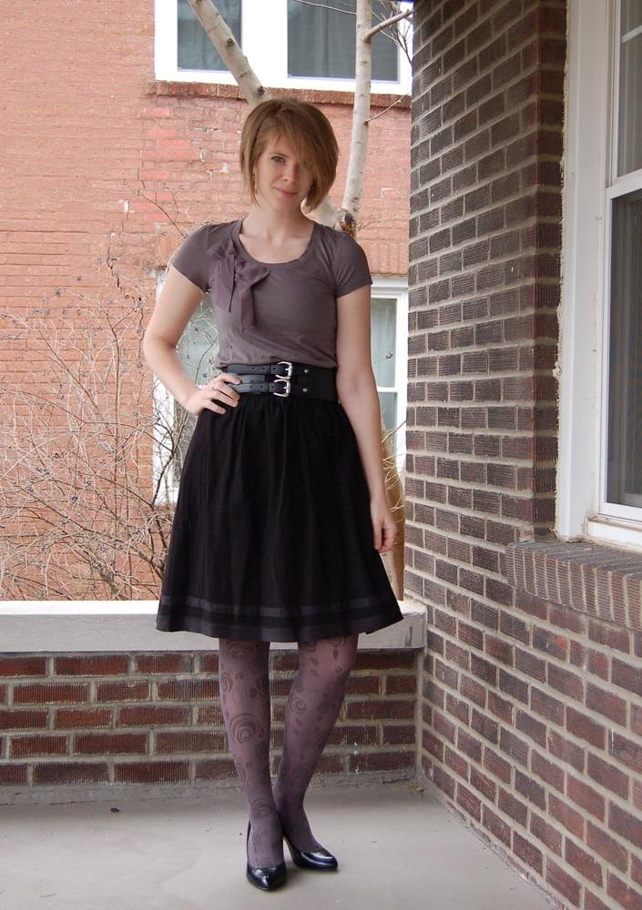 25P USA Fashionista Wife in Tights 02